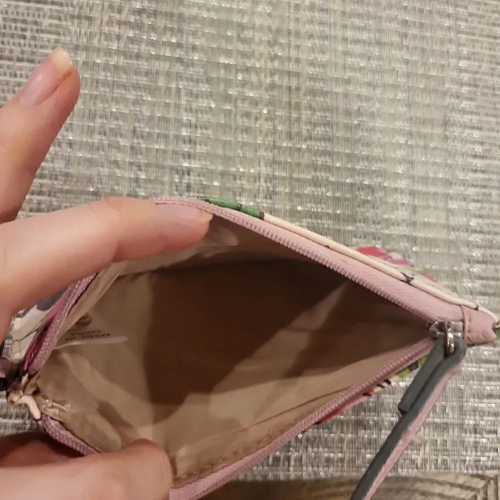 Nine West Wristlet - tropical